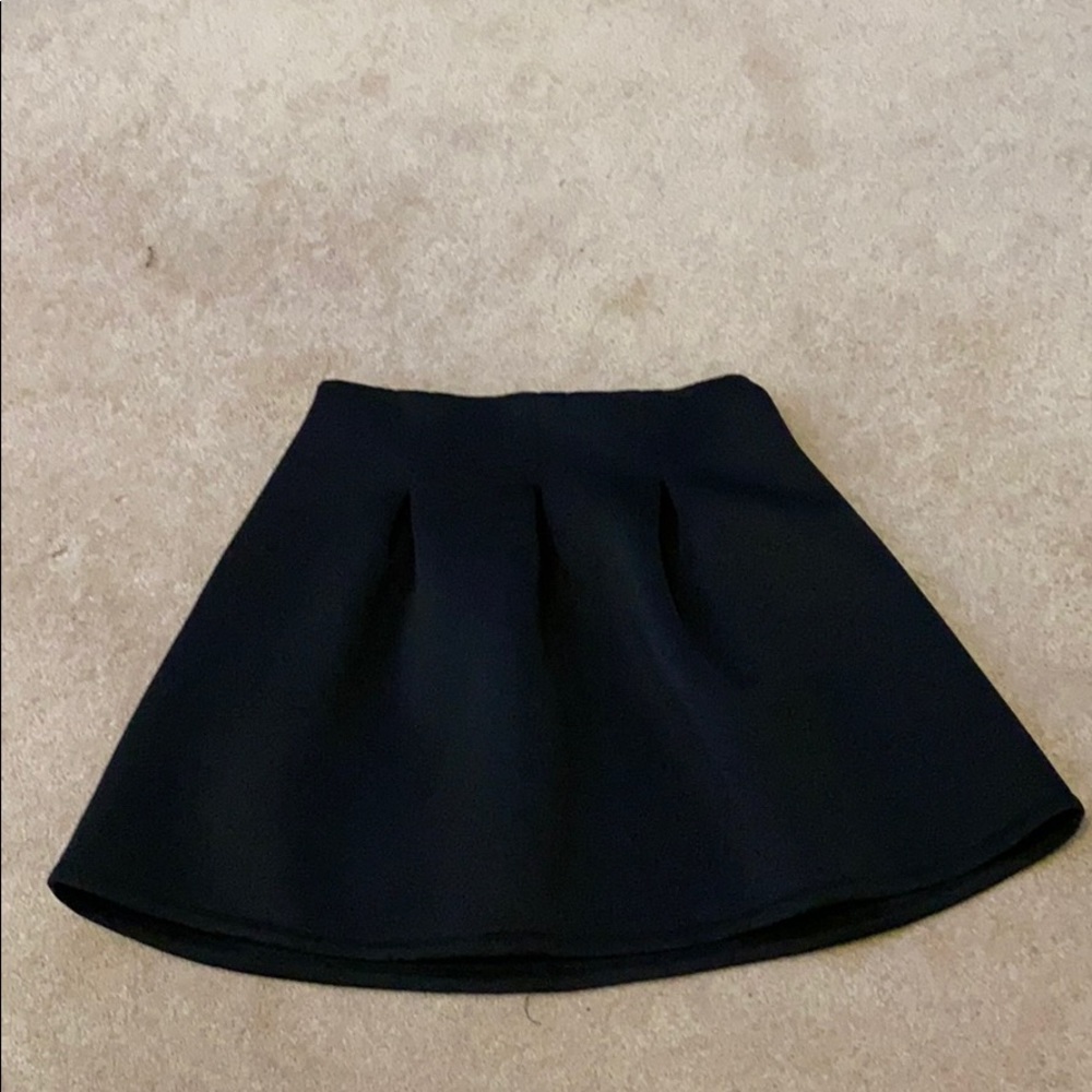 Black bubble mini skirt